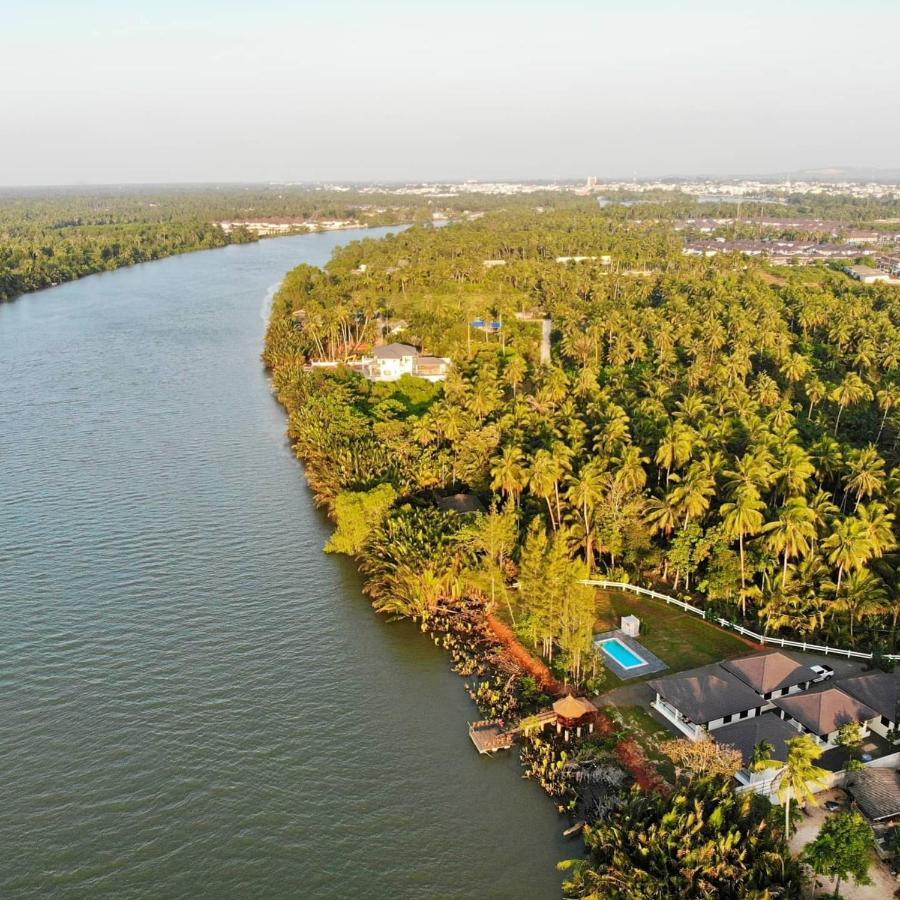 Suan Son Koh Sa Nher สวนสนธิ์วิลล่า เกาะเสนอ Sha Villa Surat Thani