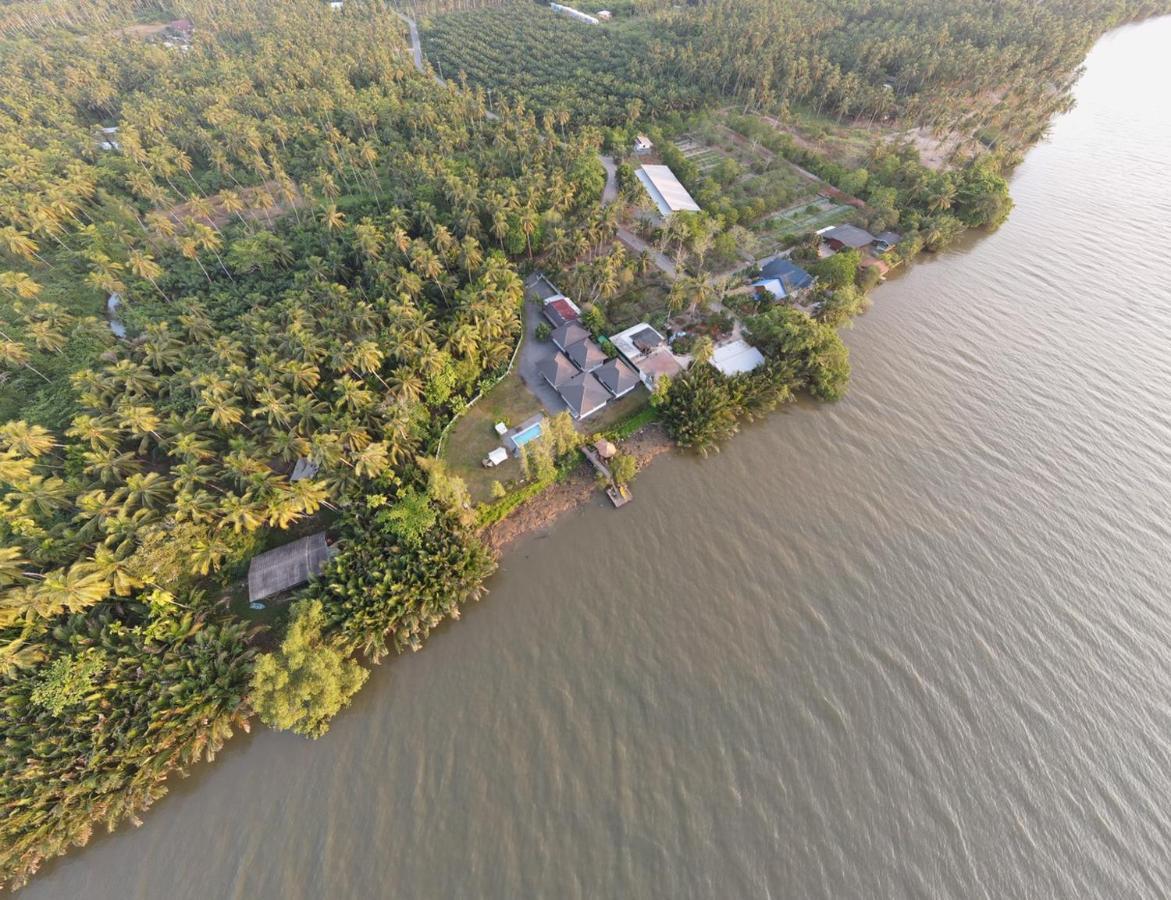 Suan Son Koh Sa Nher สวนสนธิ์วิลล่า เกาะเสนอ Sha * Surat Thani