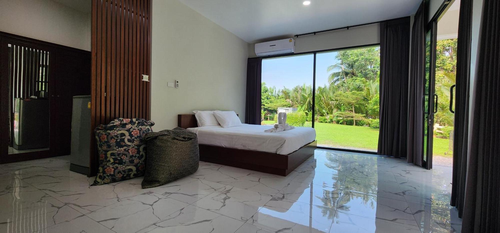Suan Son Koh Sa Nher สวนสนธิ์วิลล่า เกาะเสนอ Sha Villa *