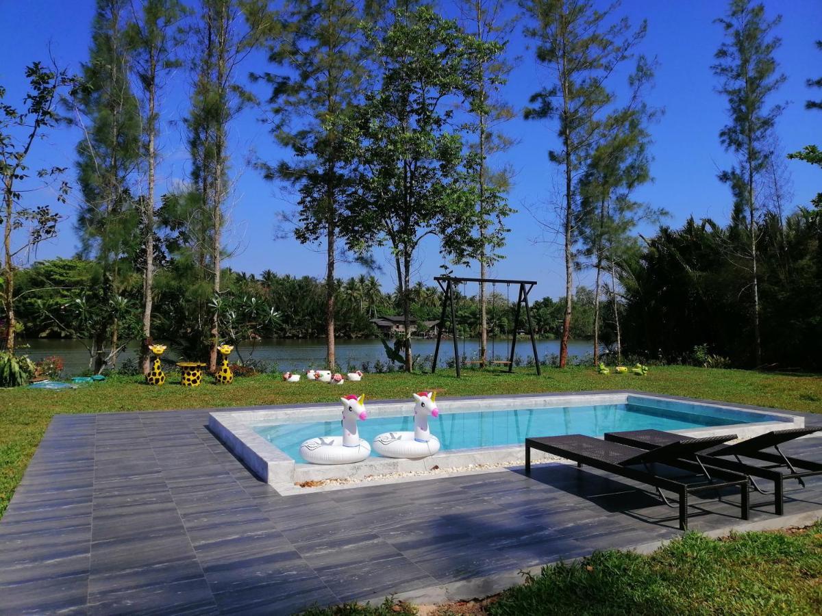 Suan Son Koh Sa Nher สวนสนธิ์วิลล่า เกาะเสนอ Sha Villa